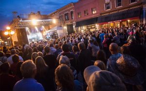 Wild Bill Days Crowd